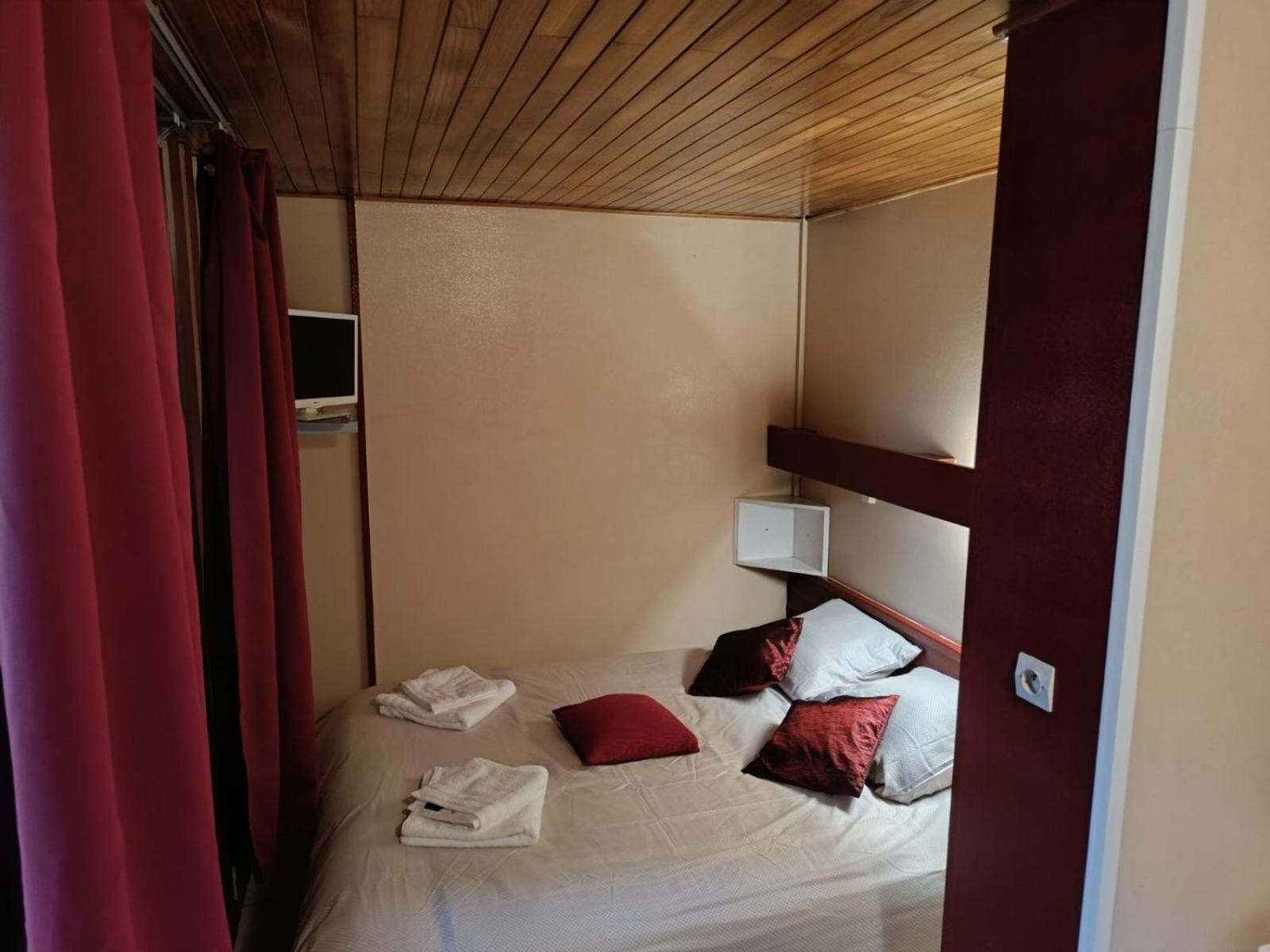 Le Relais De Cap De Pin Bed & Breakfast Solferino Exterior photo